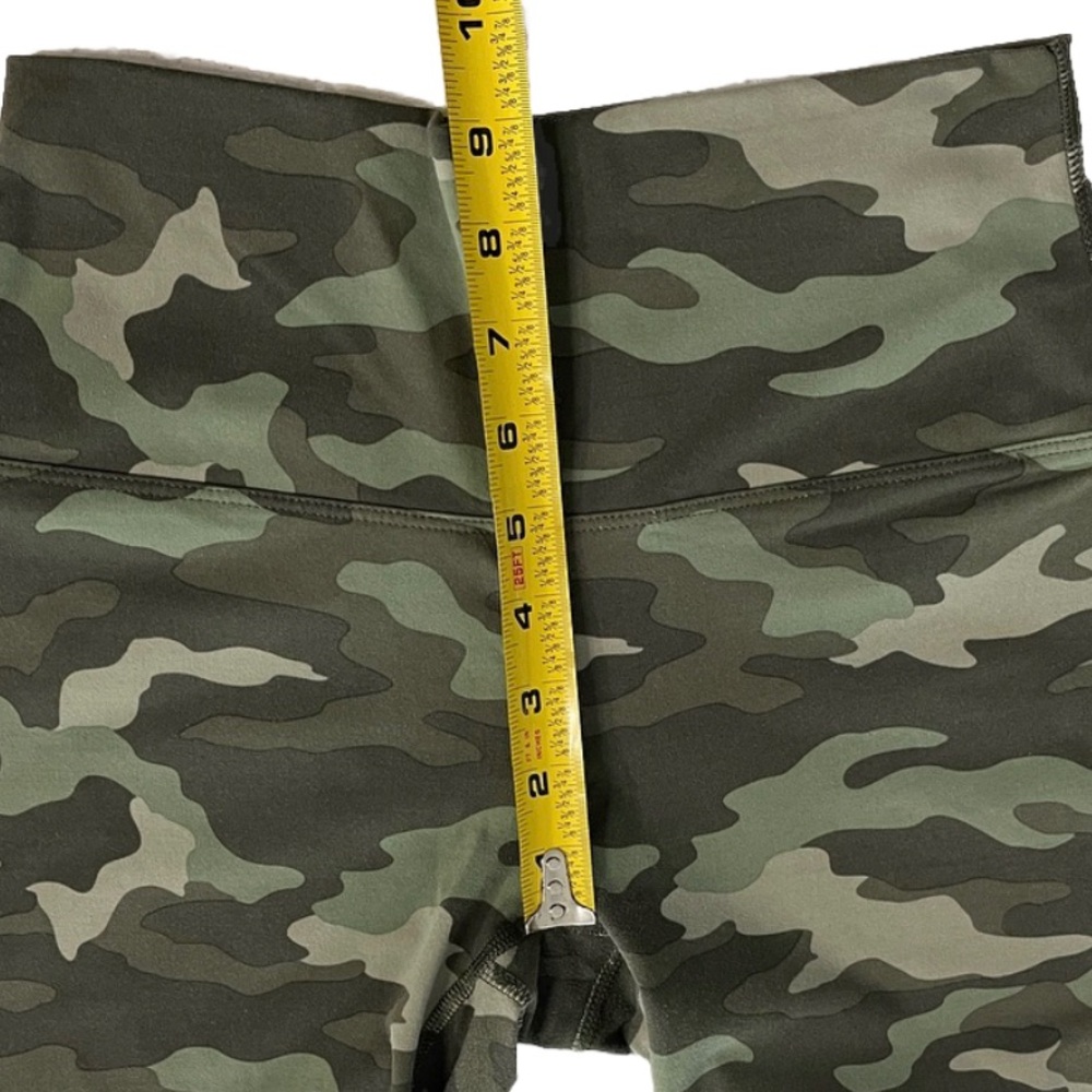Victoria’s Secret PINK Ultimate High Waist Bike Shorts Camo Green Women’s Size S - Picture 7 of 9